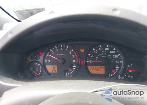 2010 Nissan Xterra Off Road из США, поврежденный, VIN 5N1AN0NW2AC504502